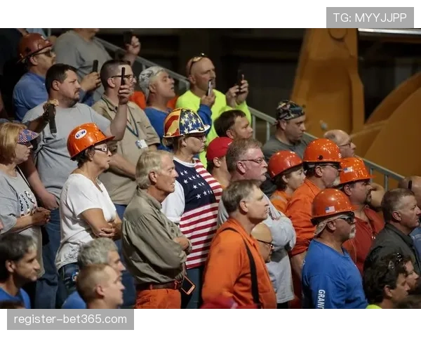 日西安见证,首届,俱乐部杯冠,MK体育,MK体育官方,MK体育官网,MK体育入口,MK体育登录